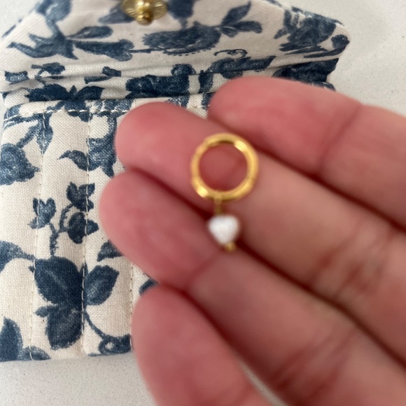 Sezane Charlotte Earrings - Picture 5 of 5